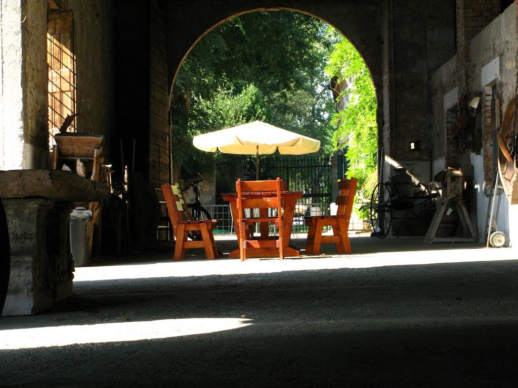 Agriturismo Corte Pellegrini سان مارتينو بون ألبرغو المظهر الخارجي الصورة